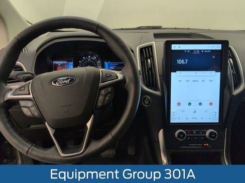 Used 2022 Ford Edge Titanium w/ Equipment Group 301A image 24