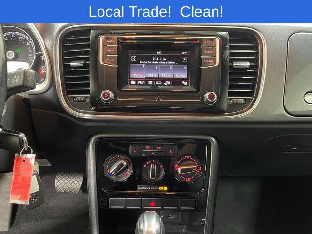 Used 2019 Volkswagen Beetle 2.0T S FWD image 21