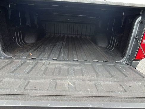 Certified 2022 Chevrolet Colorado LT w/ LT Convenience Package image 10