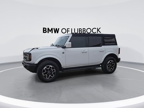 Used 2023 Ford Bronco Outer Banks image 5