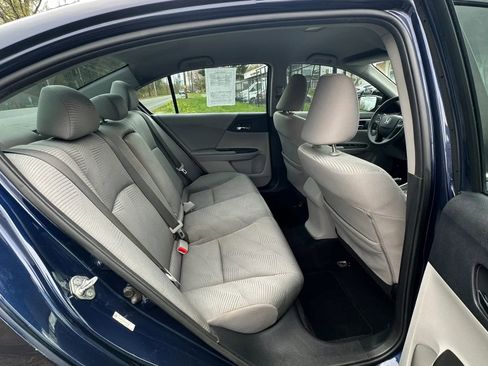Used 2014 Honda Accord LX image 24