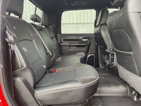 Used 2024 RAM 2500 Laramie w/ Sport Appearance Package image 14