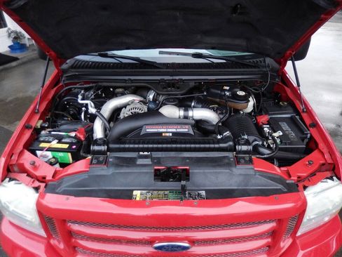 Used 2004 Ford F250 Lariat image 4