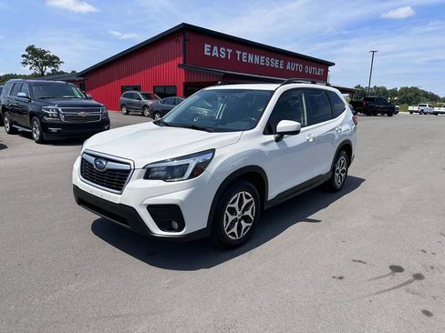Used 2021 Subaru Forester Premium w/ Popular Package #1 image 2