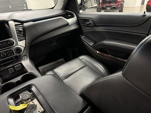 Used 2015 GMC Yukon SLT w/ Open Road Package image 32