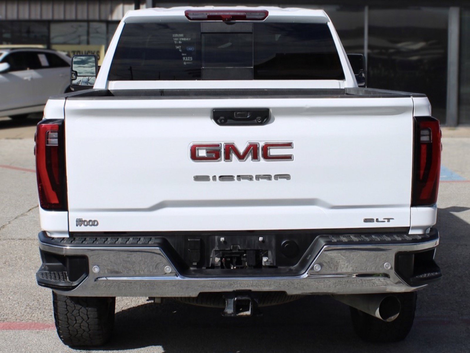Used 2026 GMC Sierra 2500 SLT w/ SLT Convenience Package AWD/4WD image 5