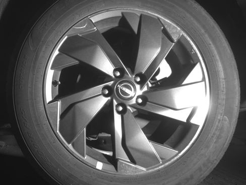 Used 2025 Nissan Rogue SV FWD image 14