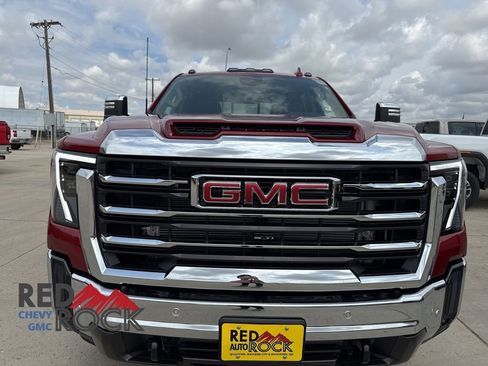 New 2026 GMC Sierra 3500 SLT w/ SLT Premium Package AWD/4WD image 2