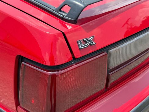 Used 1991 Ford Mustang LX RWD image 29