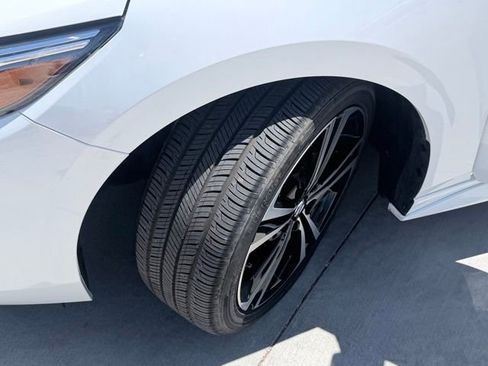 Certified 2023 Nissan Sentra SR FWD image 33