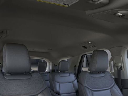 New 2026 Ford Explorer Active w/ Active Comfort Package image 22