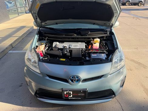 Used 2012 Toyota Prius Three w/ Appearance Pkg FWD image 20
