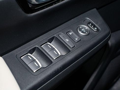 Certified 2025 Honda CR-V EX-L image 29