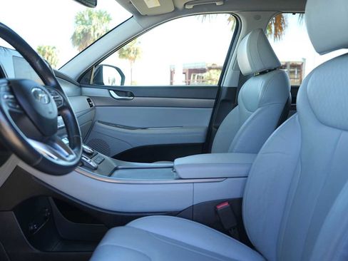 Used 2022 Hyundai Palisade SEL w/ 8P Bench Seat Package image 11