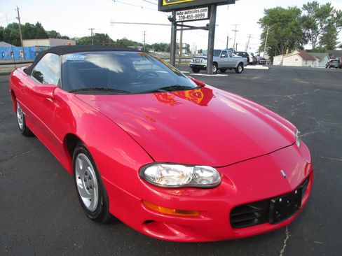 Used 2001 Chevrolet Camaro LT image 23