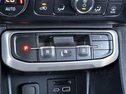 Used 2021 GMC Acadia Denali w/ Denali Technology Package image 17