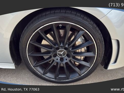 Used 2020 Mercedes-Benz A 35 AMG 4MATIC image 11
