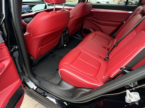 Used 2024 Jeep Wagoneer Launch Edition image 25