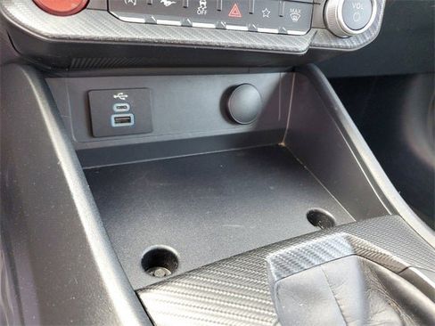 Used 2024 Ford Mustang Convertible image 39