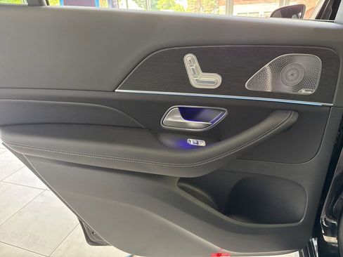 Certified 2025 Mercedes-Benz GLS 450 4MATIC image 14