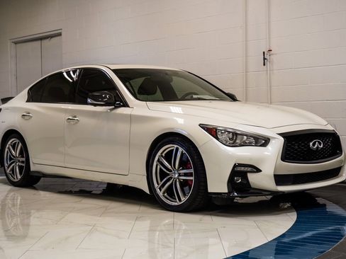 Used 2022 INFINITI Q50 Red Sport 400 w/ Carbon Fiber Package image 5