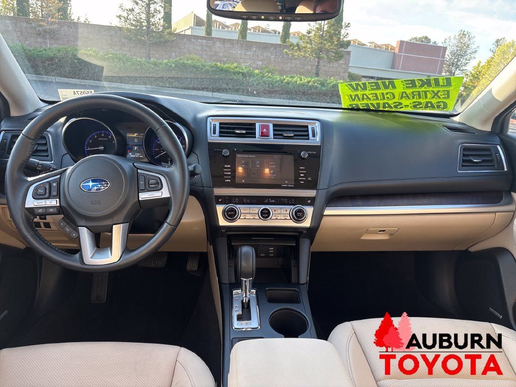 Used 2017 Subaru Outback 2.5i Limited AWD/4WD image 12