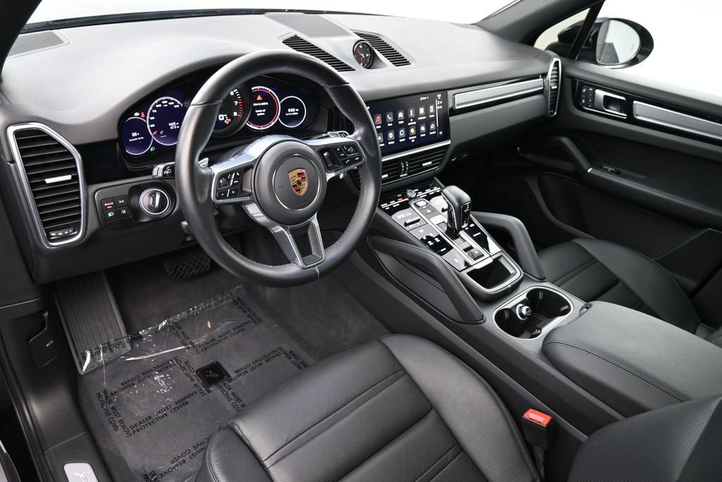 Certified 2023 Porsche Cayenne Platinum Edition AWD/4WD image 4