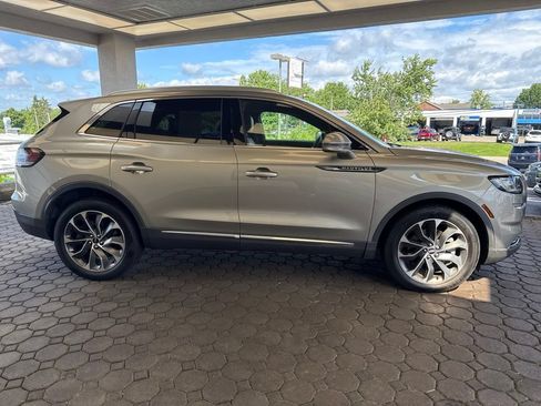 Certified 2023 Lincoln Nautilus Reserve AWD/4WD image 4