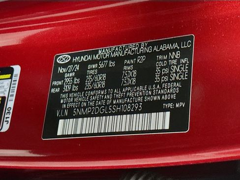 Certified 2025 Hyundai Santa Fe SEL image 36