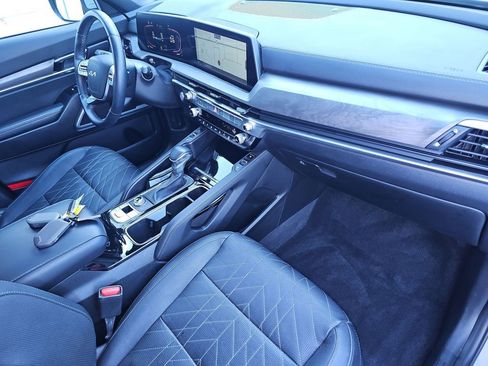 Used 2024 Kia Telluride EX X-Line image 18
