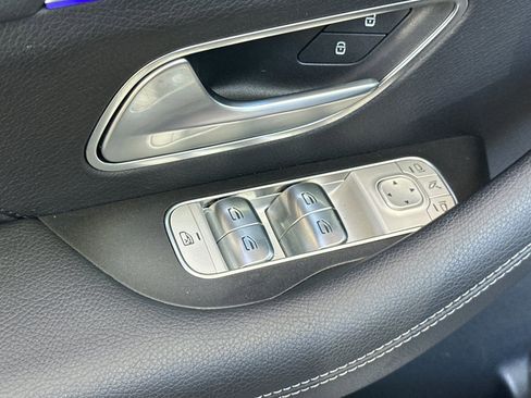 Certified 2025 Mercedes-Benz GLE 450e 4MATIC image 13