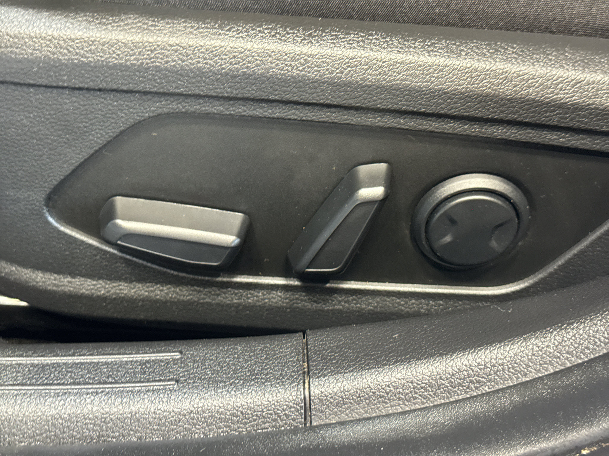 Used 2025 Hyundai Sonata SEL FWD image 15