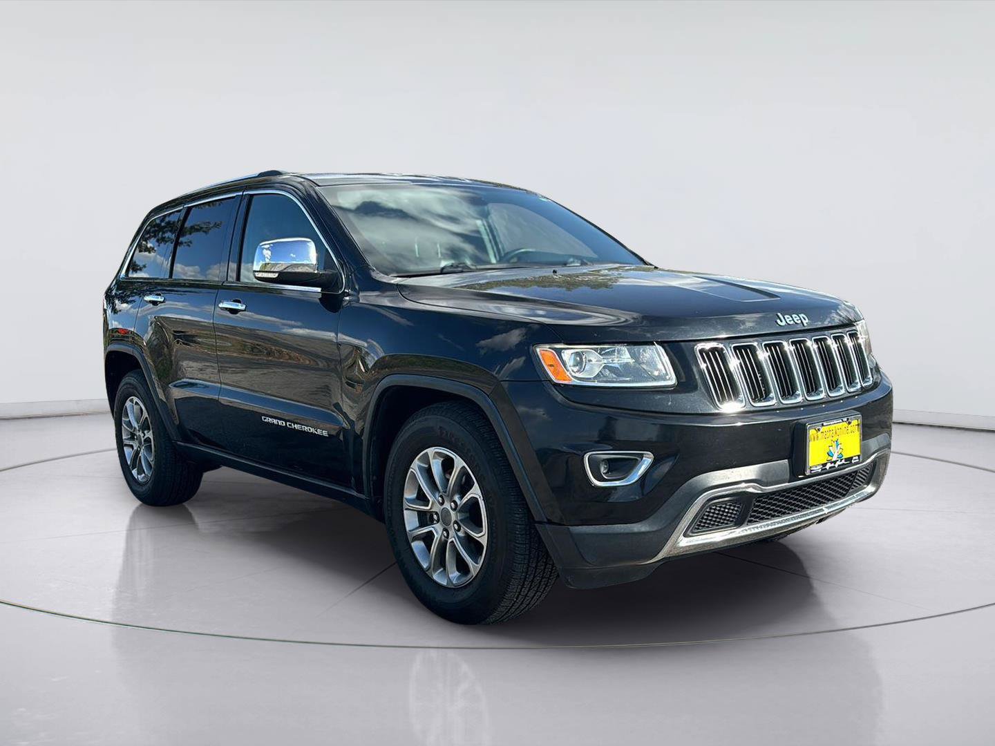 Used 2015 Jeep Grand Cherokee Limited RWD image 7