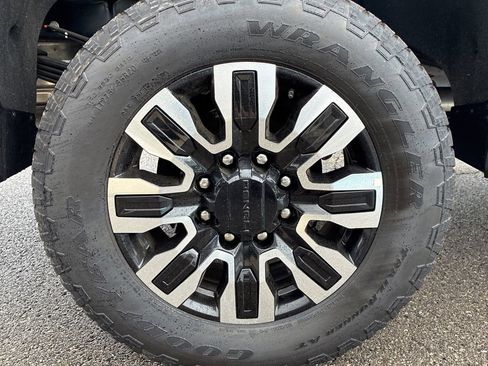 Used 2026 GMC Sierra 2500 Denali Ultimate w/ Max Trailering Package AWD/4WD image 14