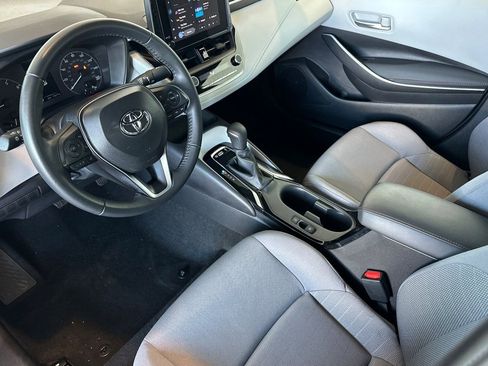 Certified 2025 Toyota Corolla SE w/ Convenience Package image 10