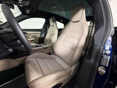 New 2026 Porsche Taycan image 5