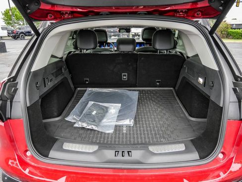 New 2026 Lincoln Nautilus Premier w/ Equipment Group 102A image 12