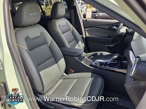 Used 2025 Chevrolet Trax ACTIV w/ Driver Confidence Package image 17