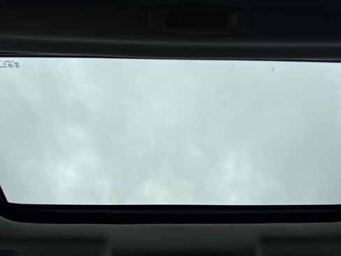 Used 2019 Chevrolet Tahoe Premier image 28