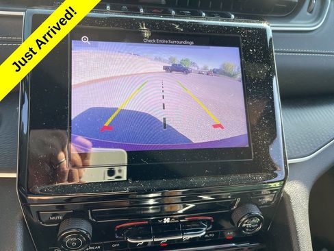 Used 2024 Jeep Grand Cherokee Laredo w/ Trailer Tow Package image 14