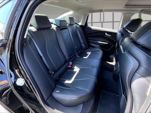 Certified 2025 Acura TLX w/ Technology Package FWD image 27