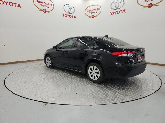 Certified 2025 Toyota Corolla LE FWD image 6