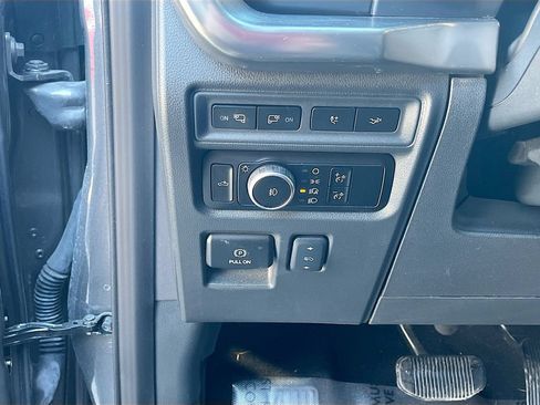 Used 2023 Ford F150 Lariat w/ Trailer Tow Package AWD/4WD image 10