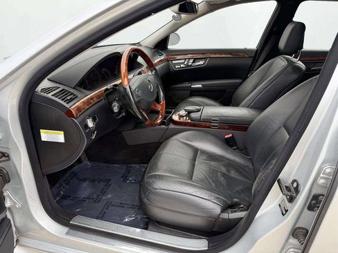 Used 2008 Mercedes-Benz S 550 image 11