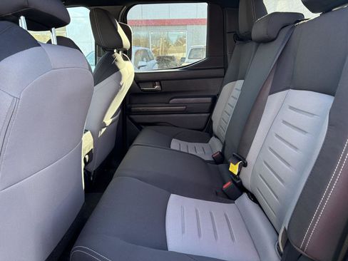 Used 2025 Toyota Tacoma TRD Off-Road image 21