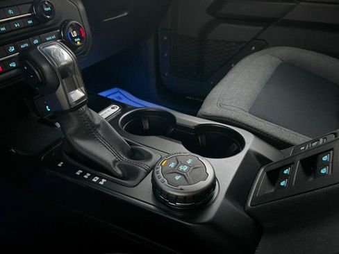 Used 2025 Ford Bronco Big Bend image 16