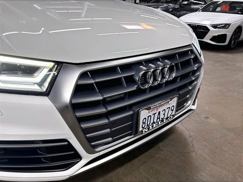 Used 2018 Audi Q5 2.0T Premium Plus w/ Premium Plus Package AWD/4WD image 31