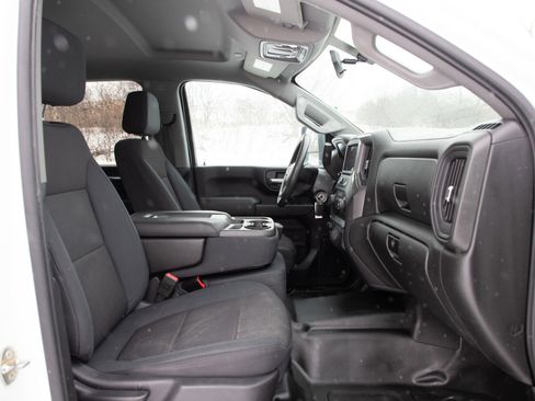 Used 2020 Chevrolet Silverado 2500 W/T image 13