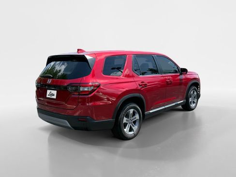 Used 2025 Honda Pilot EX-L image 4