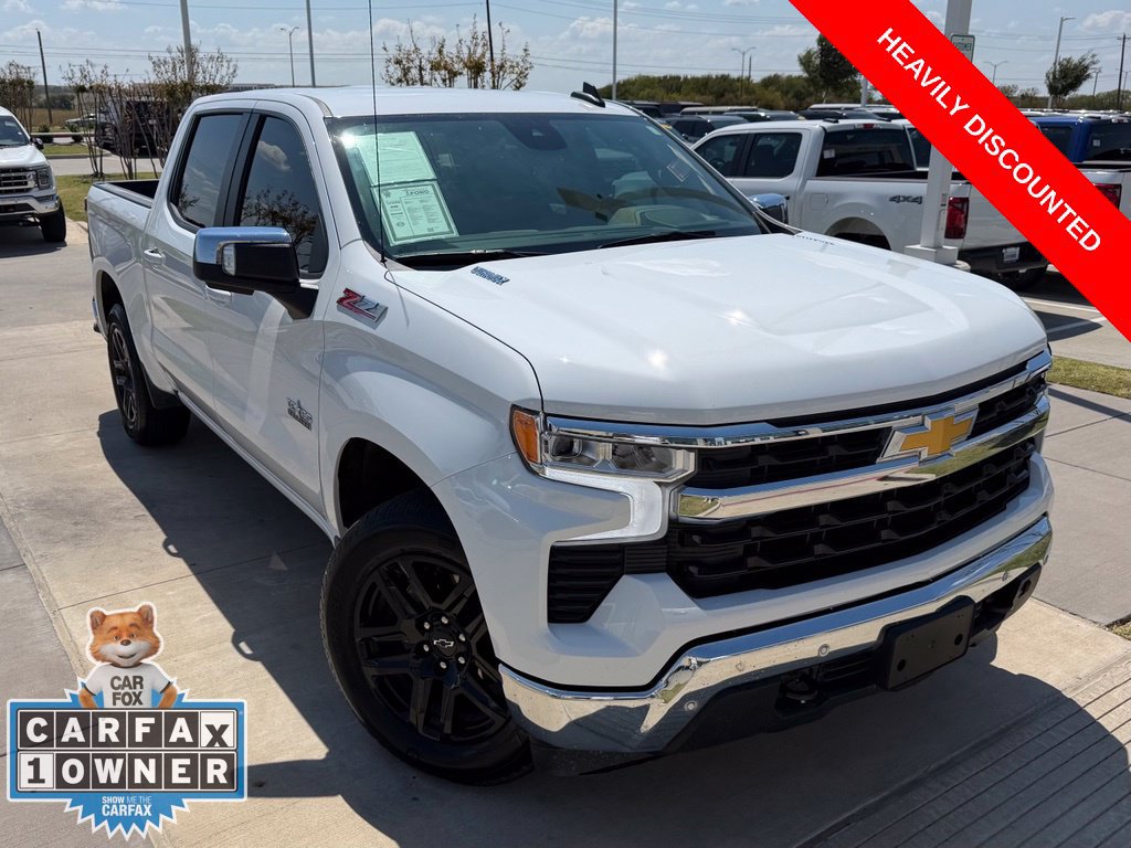 Used 2026 Chevrolet Silverado 1500 LT w/ Texas Edition Plus AWD/4WD image 2